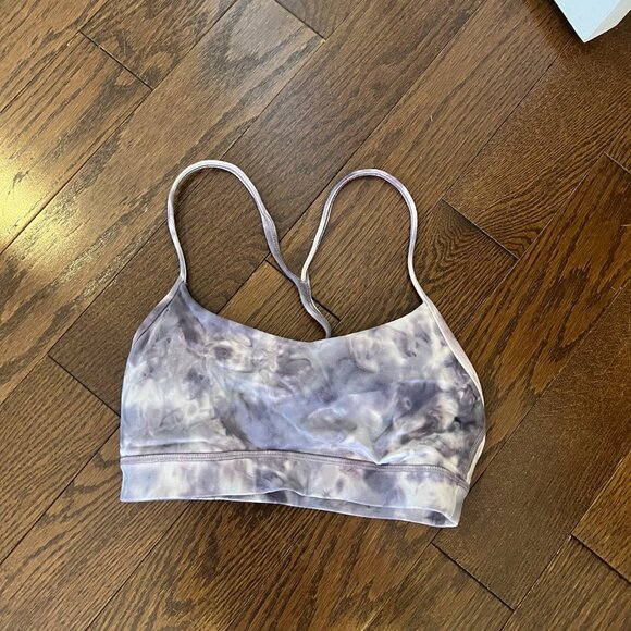 NWOT Lululemon Flow Y Bra Nulu - Size 4 - Picture 3 of 3